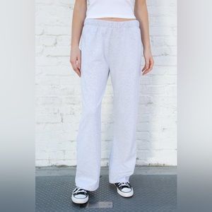 BRANDY MELVILLE GREY FLARED SWEATPANTS